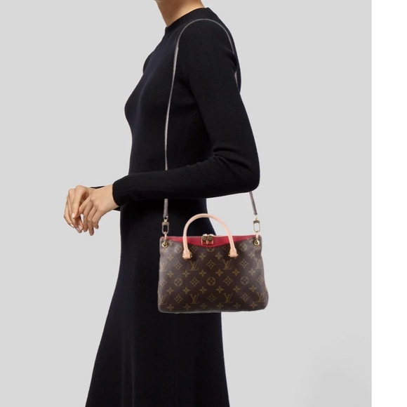 Louis Vuitton Monogram Top Handle - Picture 2 of 12